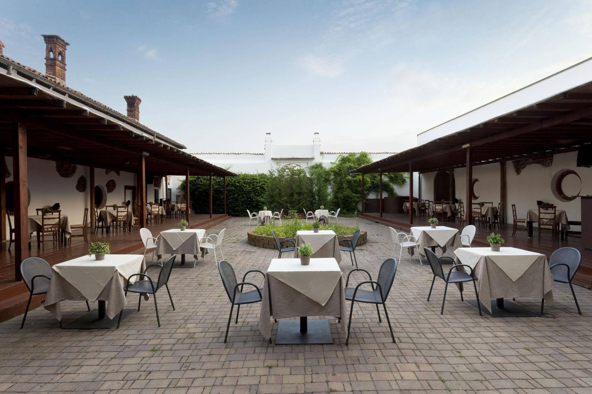 Excel Hotel Naviglio - Ca'Bianca Milano Eksteriør bilde