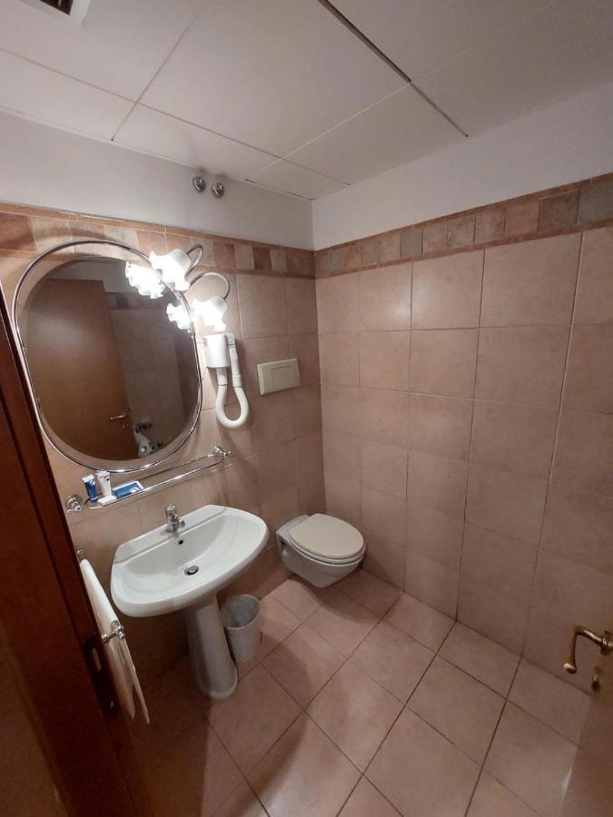 Excel Hotel Naviglio - Ca'Bianca Milano Eksteriør bilde
