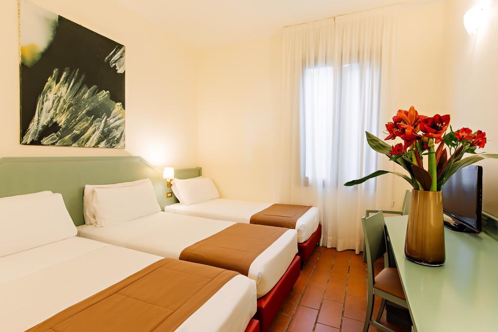 Excel Hotel Naviglio - Ca'Bianca Milano Eksteriør bilde