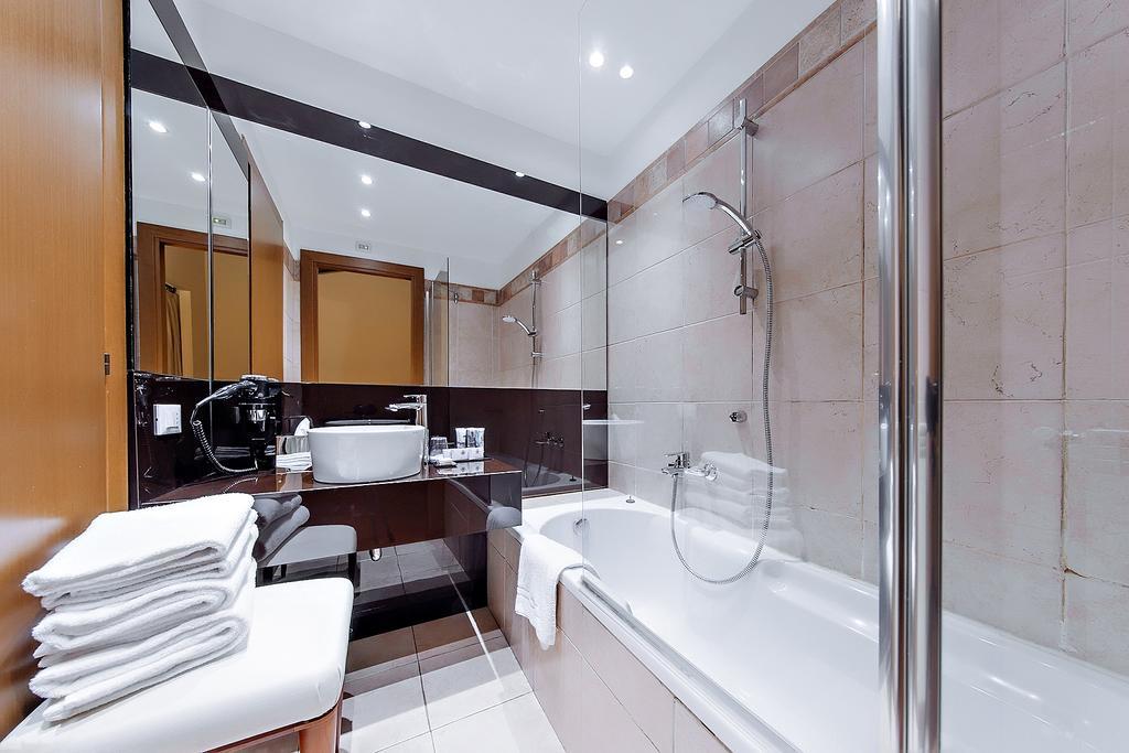 Excel Hotel Naviglio - Ca'Bianca Milano Eksteriør bilde